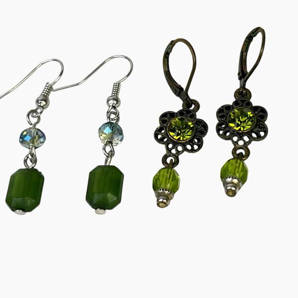 Earrings Lot Green Color Beads Stones 9 Pair Pierced Clip On Gold And Silvertone - Picture 6 of 13